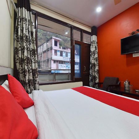 מנדי Oyo 28027 Hotel Dhruv מראה חיצוני תמונה