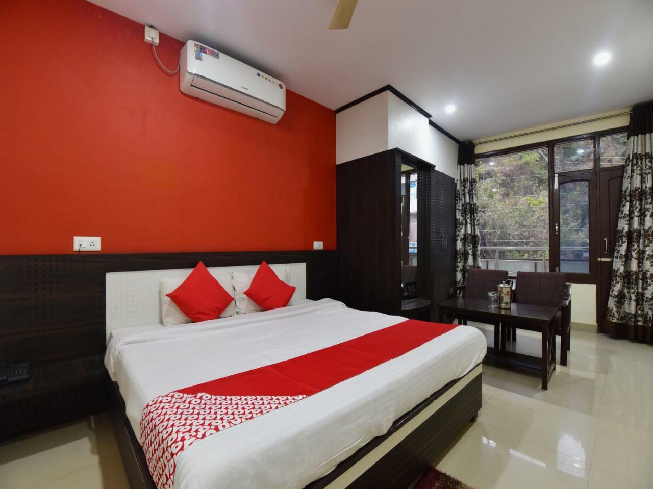 מנדי Oyo 28027 Hotel Dhruv מראה חיצוני תמונה